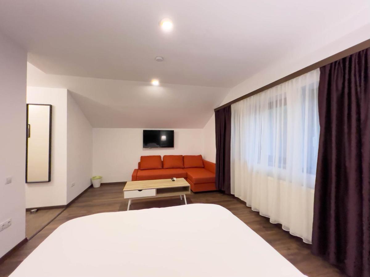 Kesletz House Hotel Sibiu Exterior photo